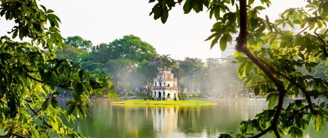 hoan kiem lake