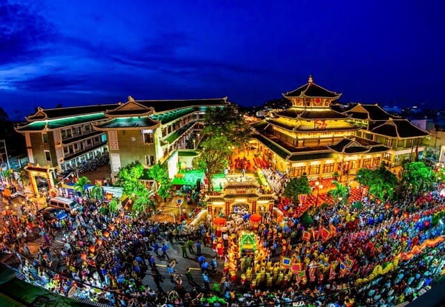 Bà Chúa Xứ temple festival