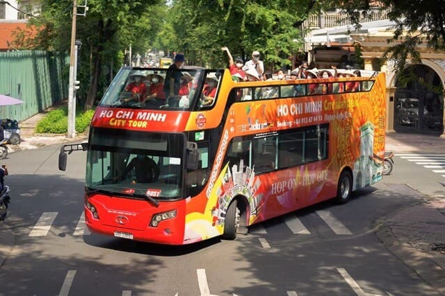 bus tour