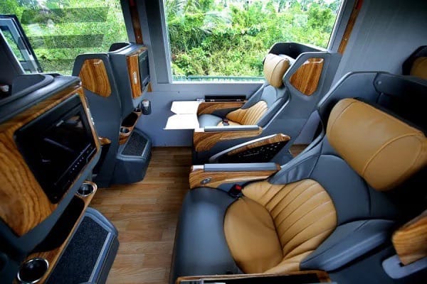 luxury bus