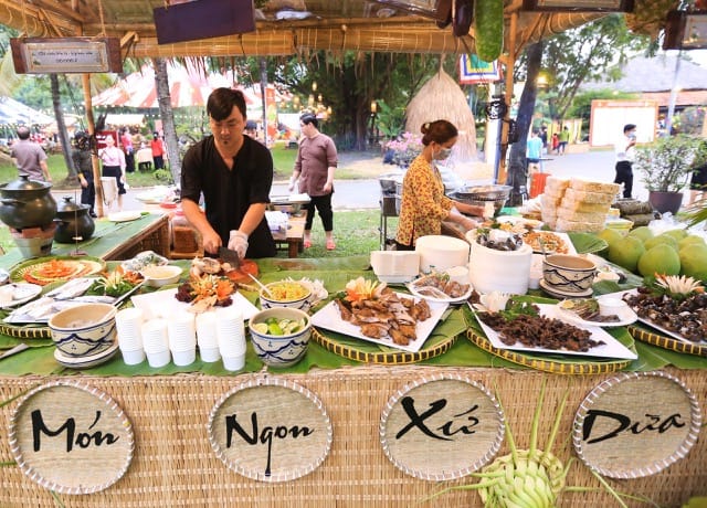 The food festival in the Western region of Vietnam