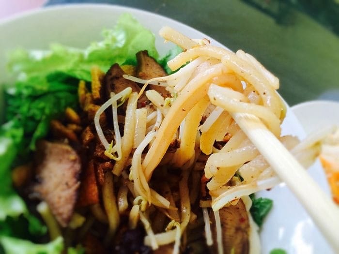 If you visit Hoi An, you must try Cao Lau