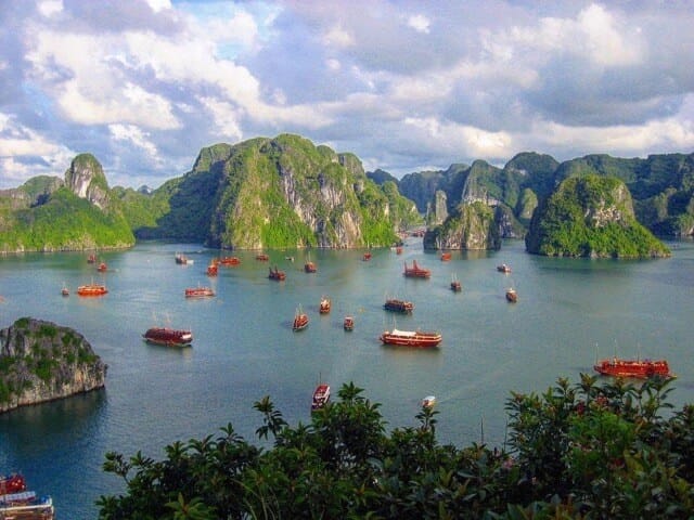 Winter in Halong Bay.