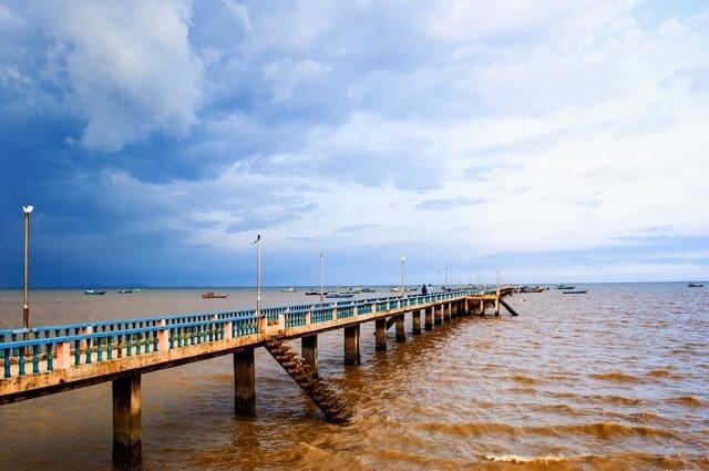 tan thanh beach