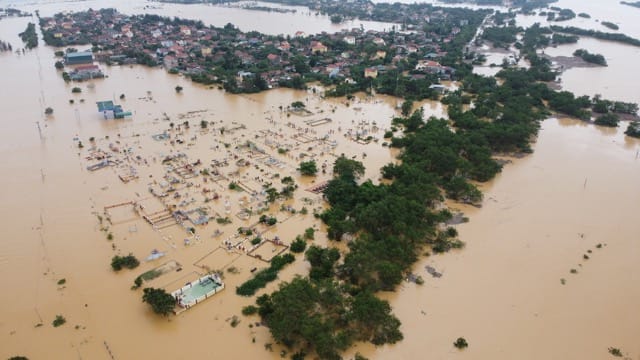Central Vietnam suffered severe damages after the rainy and stormy season