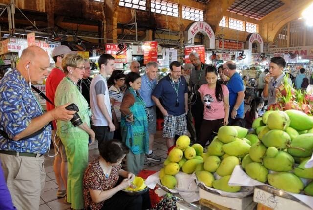 Tourists are shopping at a Vietnam market