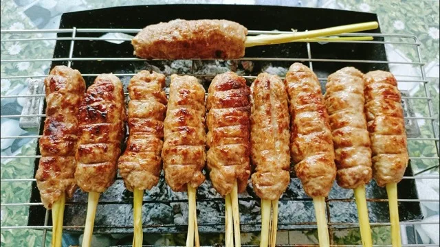 Nem Lụi Is Tasty And Easy To Find In Every Food Market
