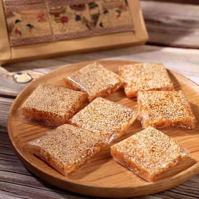 Sesame Candy With Peanut