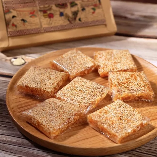 Sesame Candy With Peanut
