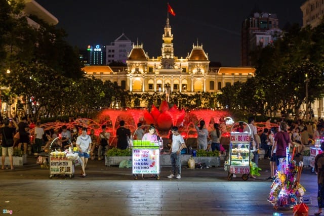 There are Many Street Food Stalls on Nguyen Hue Walking Street