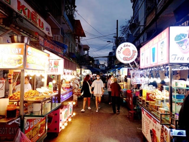 Ho Thi Ky Night Market - a Paradise for Food Lovers