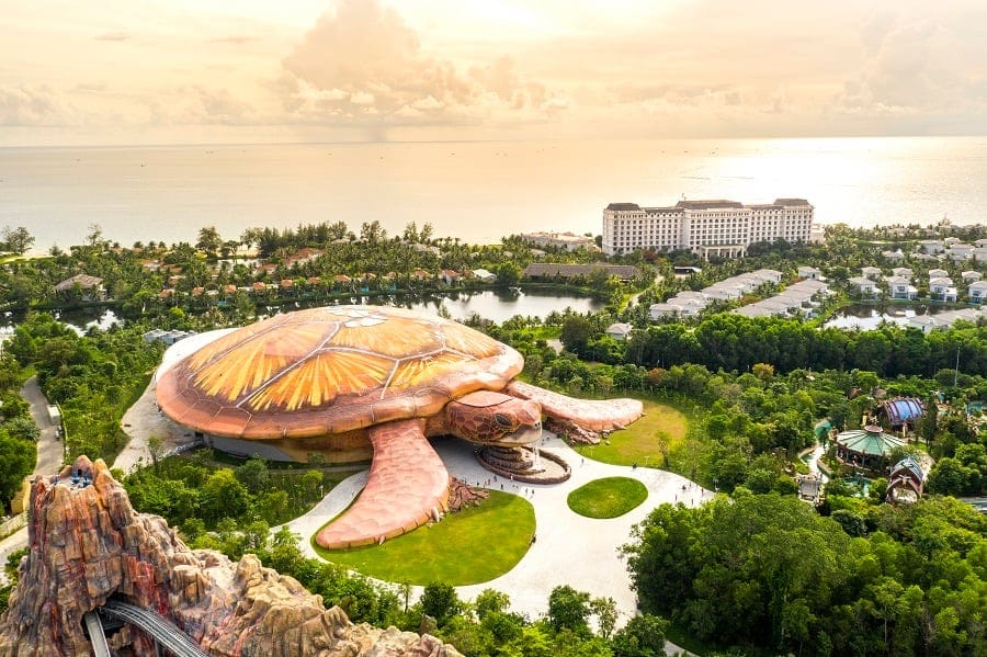 Neptune Palace in VinWonders