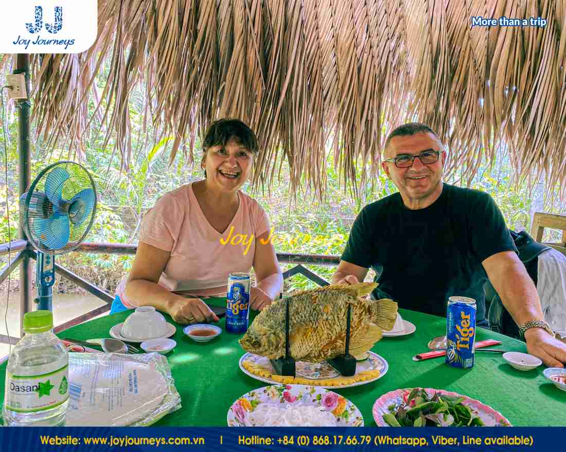 Tourists will experience the rich local cuisine on the Mekong Delta tour