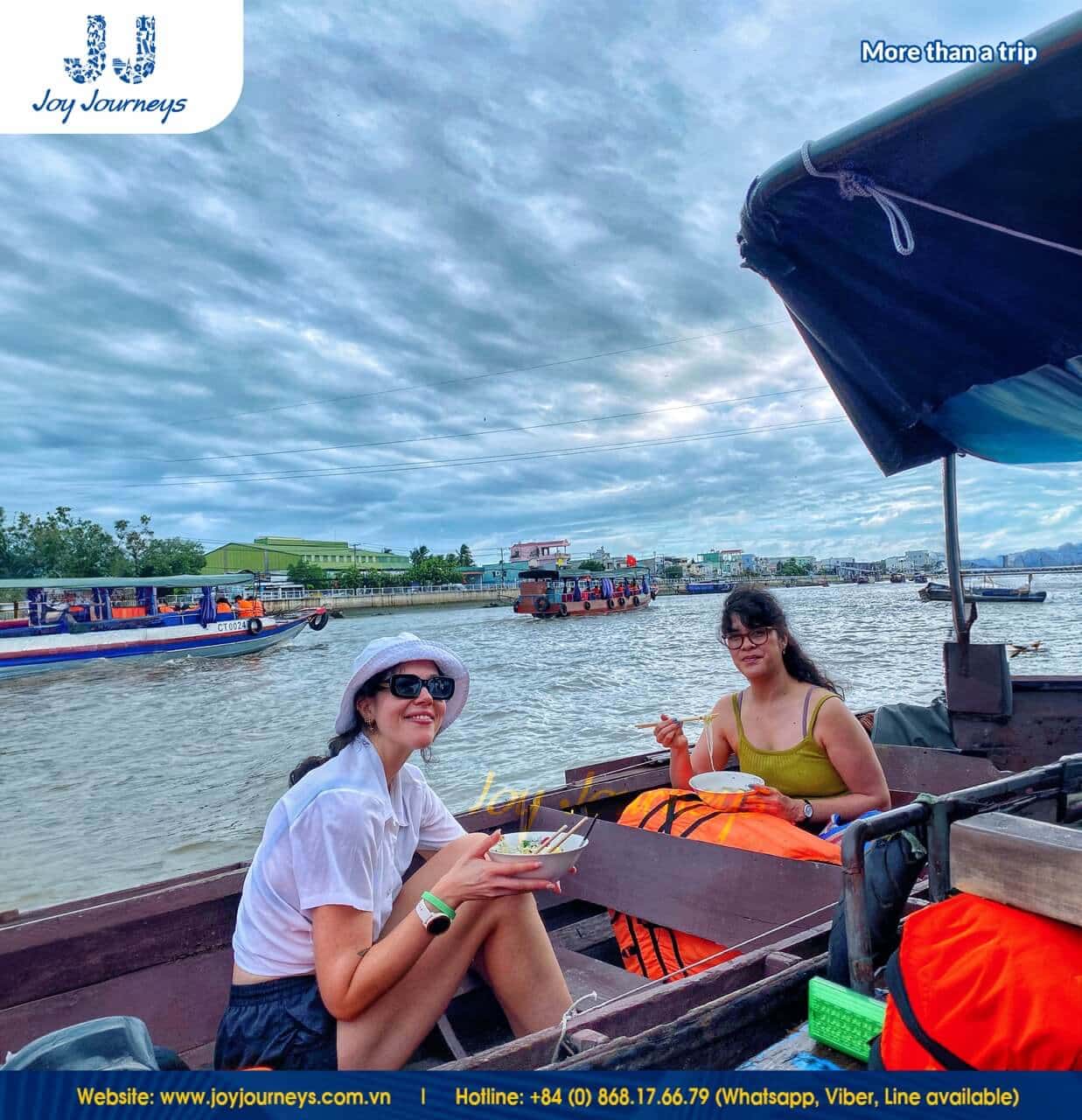 breakfast on floating market