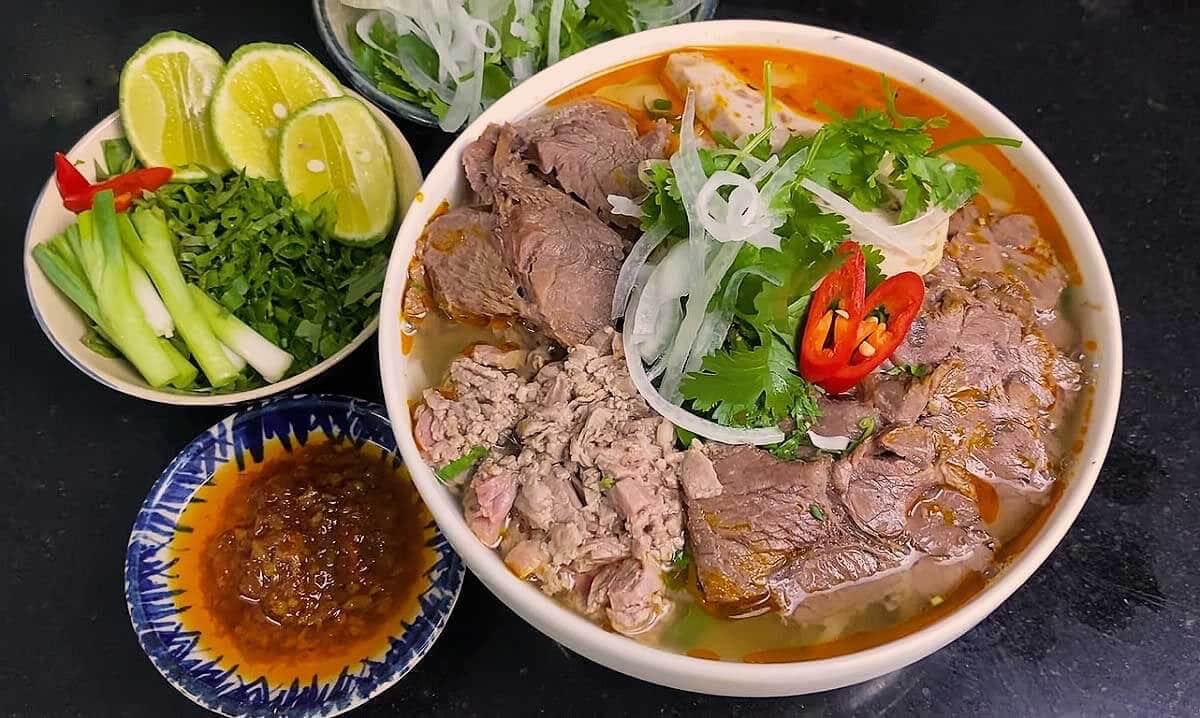 bun bo hue - breakfast in vietnam