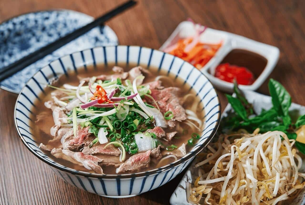 pho breakfast in vietnam