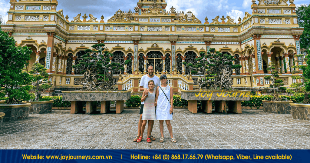Review Vinh Trang Pagoda: A My Tho Architectural Gem