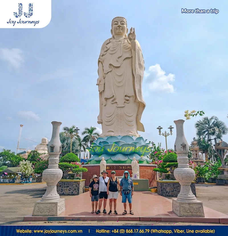 A Journey Through Vinh Trang Pagoda History