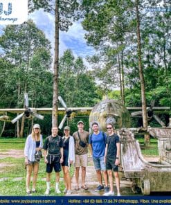4-Day Package Tour: Cai Rang 'The Biggest' Floating Market Mekong Delta + Cu Chi Tunnels + Saigon Walking + Foodie By Night Motorbike Tour
