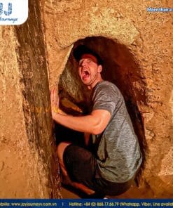 4-Day Package Tour: Cai Rang 'The Biggest' Floating Market Mekong Delta + Cu Chi Tunnels + Saigon Walking + Foodie By Night Motorbike Tour