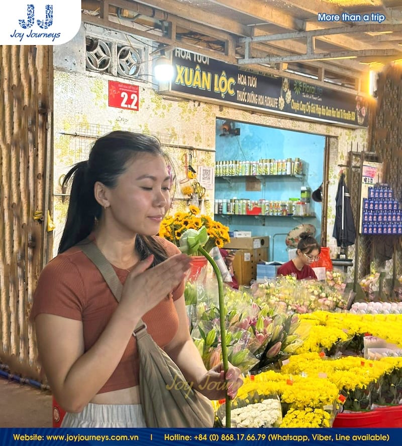 Ho Chi Minh Flower Market