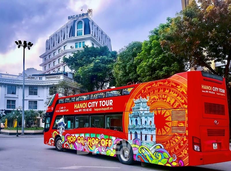 What is the Ho Chi Minh City Sightseeing Bus?